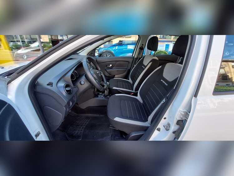 Dacia Sandero Stepway TCE foto 12